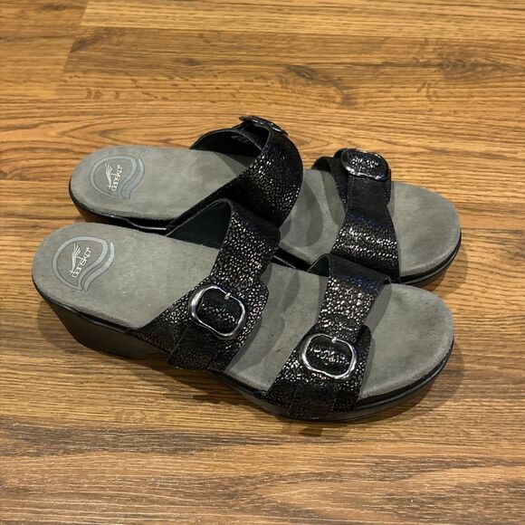 Dansko Sandals Womens 40 Sophie US 10 Slip On Buckle Wedge Slide Black Leather - Picture 5 of 8